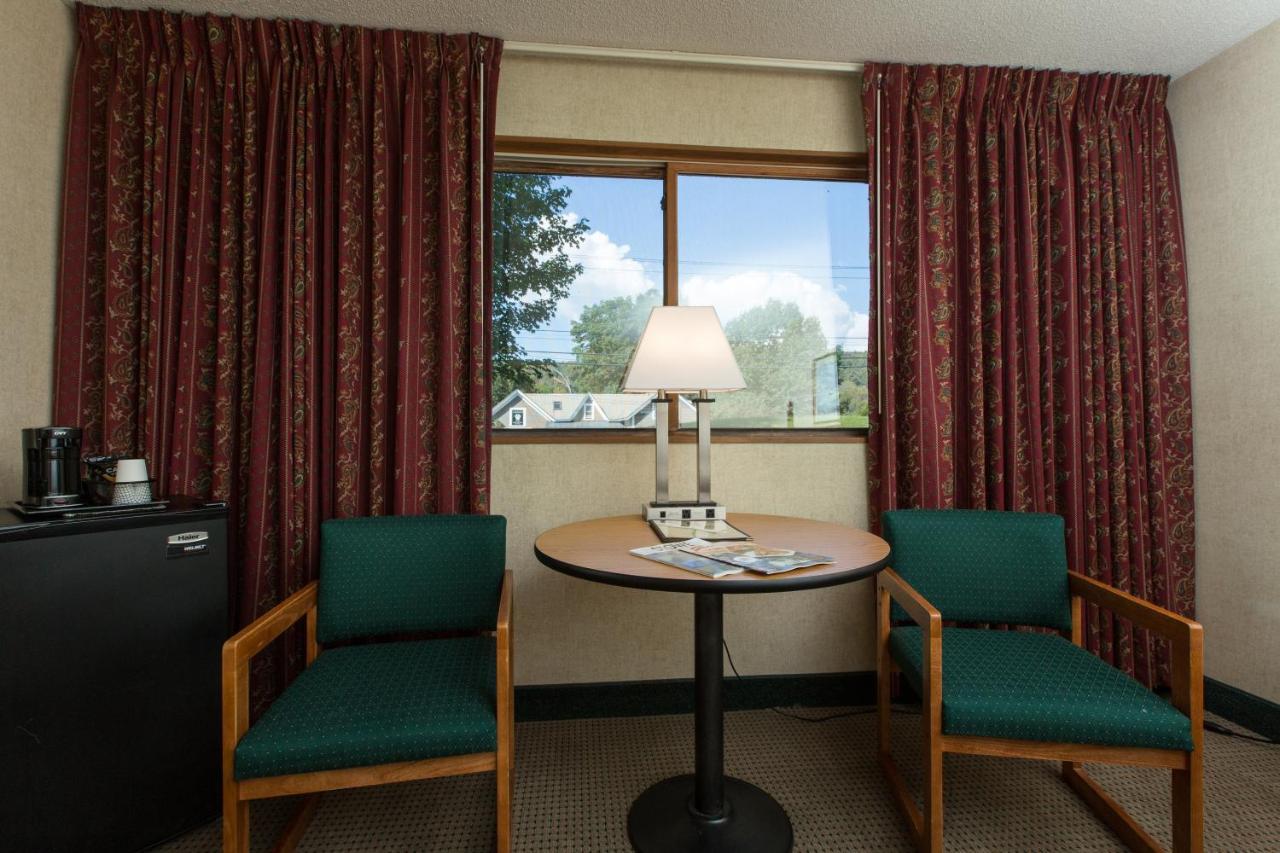 Commodores Inn Stowe Exteriér fotografie